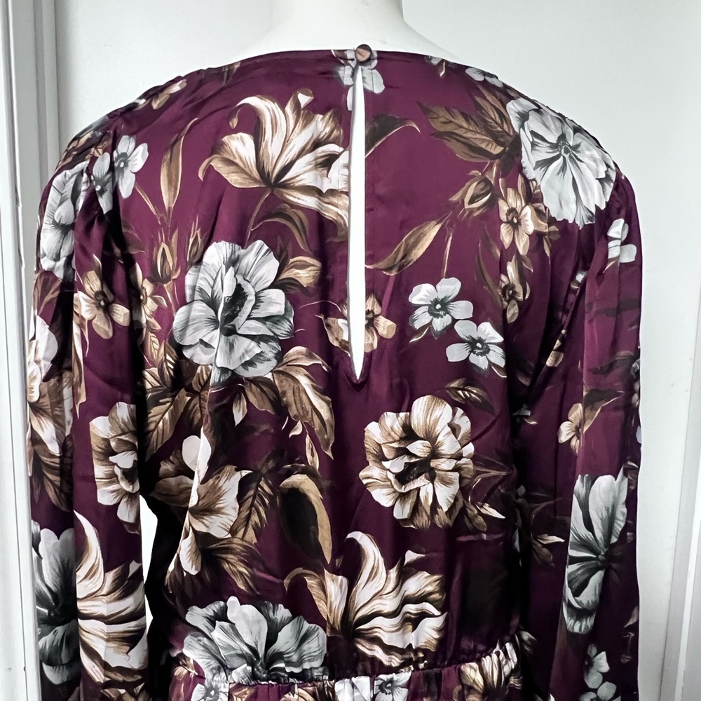 Express Purple and Brown Floral Top - Picture 5 of 11